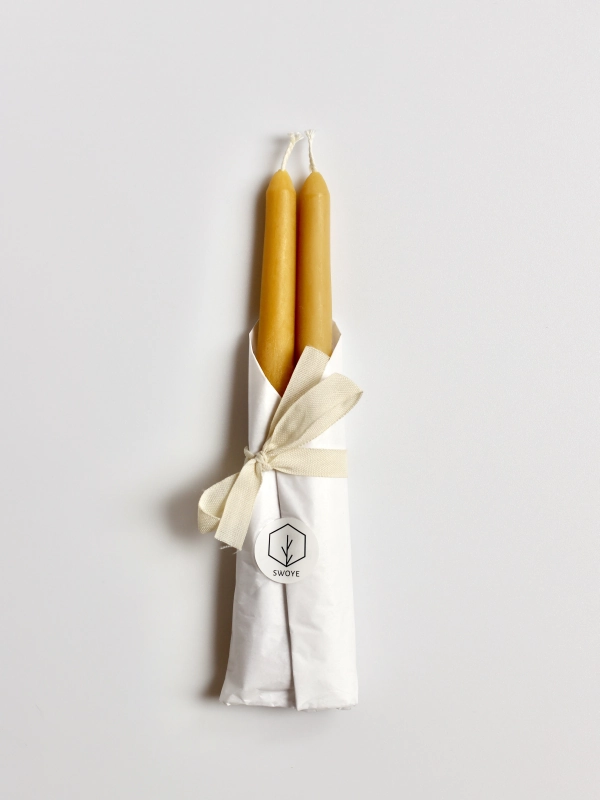 Świeca stołowa prosta